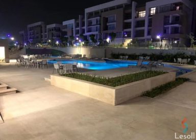 دوبلكس للبيع بمساحة 244 متر و 5 غرف في مدينة الشروق القاهرة