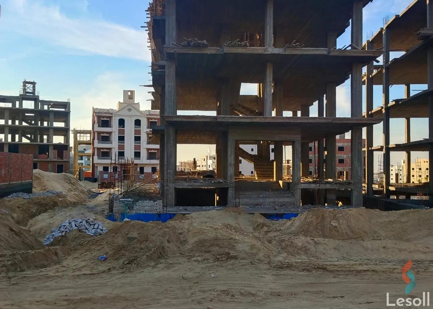 شقة للبيع بمساحة 165 متر و 3 غرف في التجمع الخامس القاهرة - صورة 2