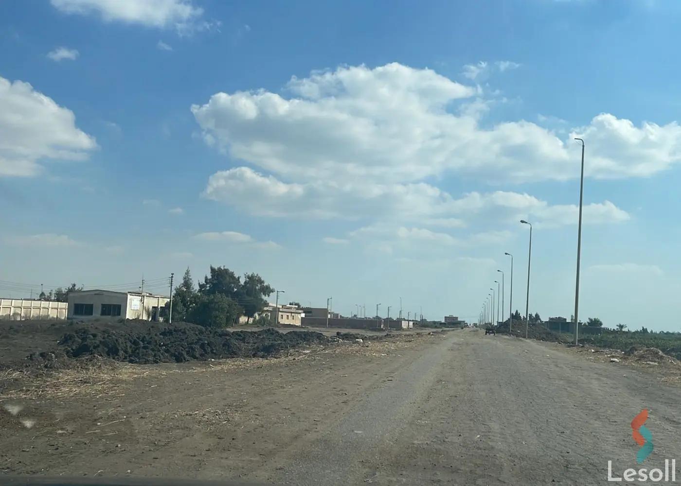 Land building for sale with an area of 300 meters in Port Saead Port Sanumber