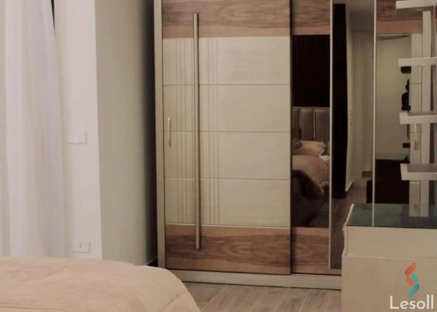 Apartment for daily rent with an data.area 320 meters and 3 rooms in Mohandessin Giza - Image 4