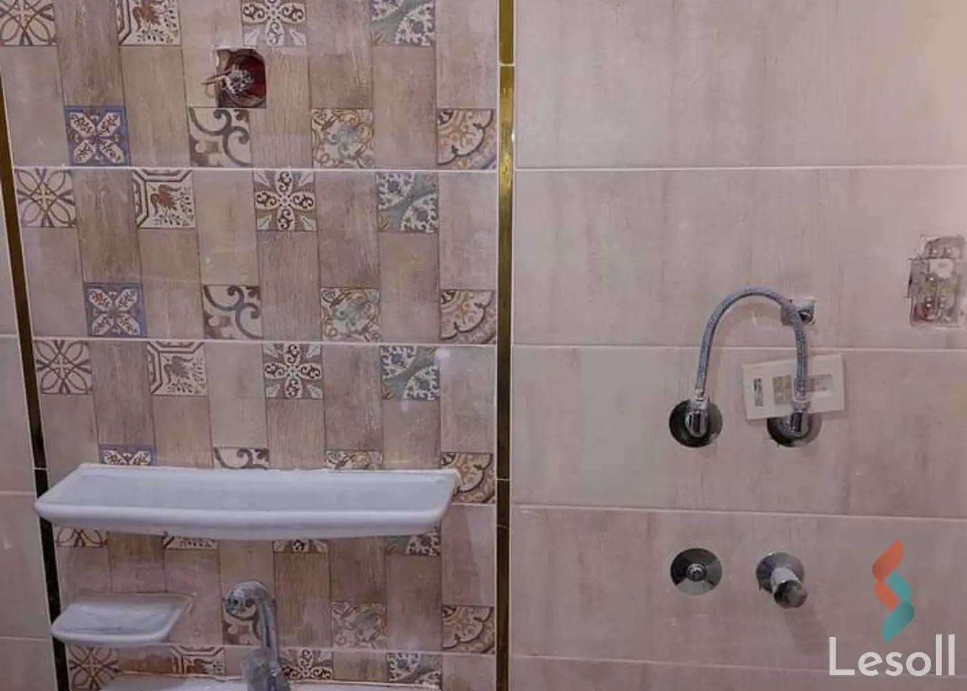 شقة للايجار السنوي بمساحة 131 متر و 3 غرف في مدينتي القاهرة - صورة 3