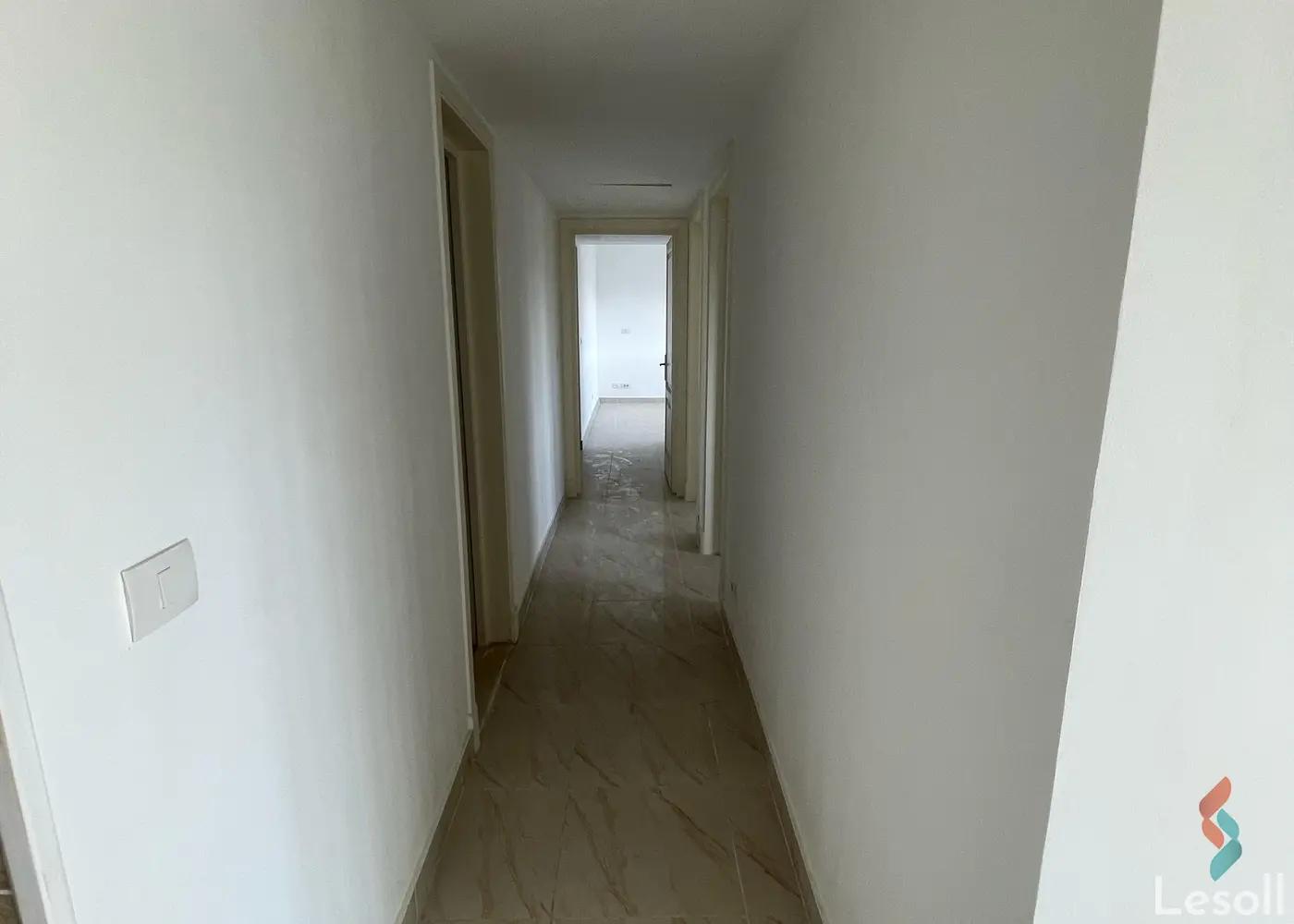 شقة للبيع بمساحة 133 متر و 3 غرف في مدينتي القاهرة - صورة 2