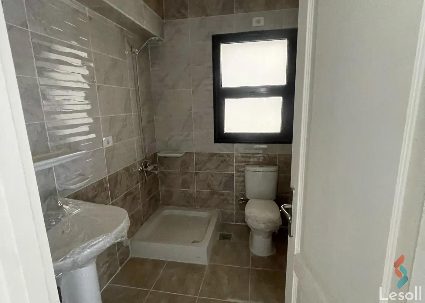 شقة للبيع بمساحة 146 متر و 3 غرف في مدينتي القاهرة - صورة 3