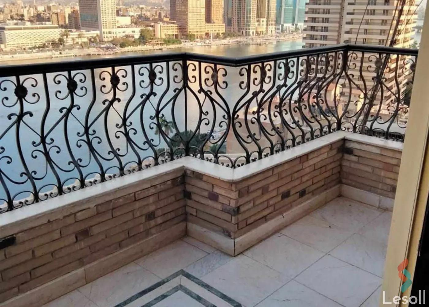 Apartment for monthly rent with an data.area 200 meters and 3 rooms in Zamalek Cairo