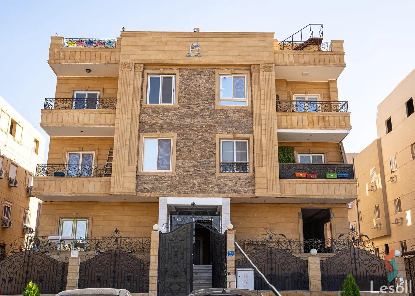 Duplex for sale with an data.area 350 meters and 6 data.rooms in Cheikh Zayed Giza