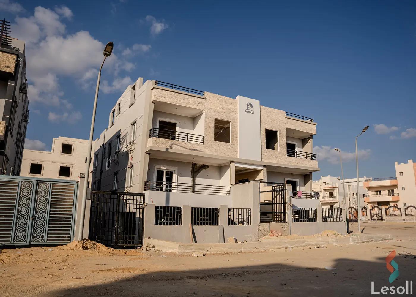 Apartment for sale with an data.area 225 meters and 4 data.rooms in Cheikh Zayed Giza - Image 3