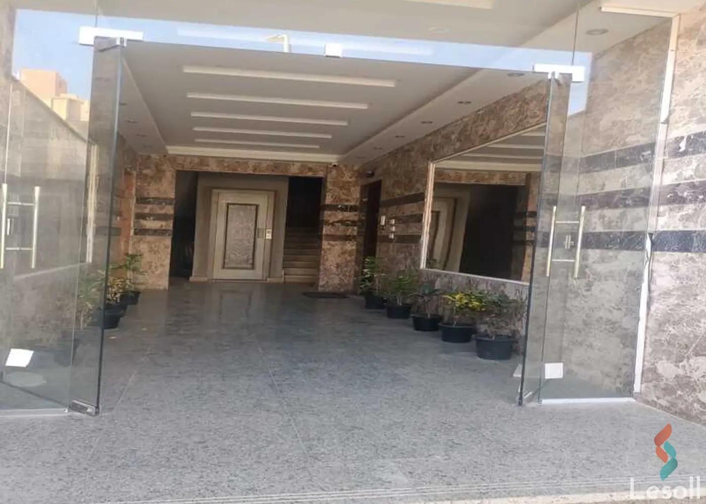 Duplex for sale with an data.area 280 meters and 4 data.rooms in Cheikh Zayed Giza - All Images