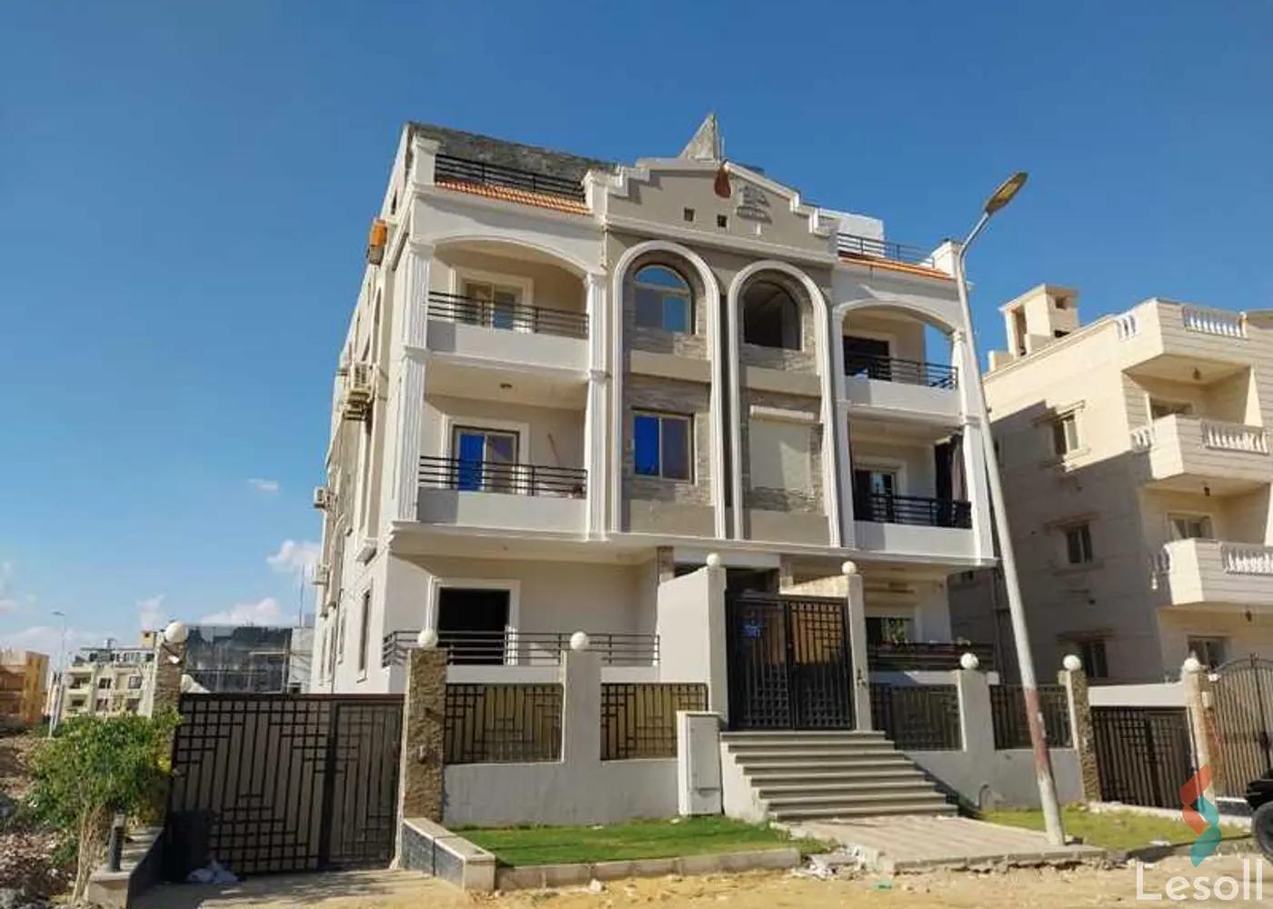 Duplex for sale with an data.area 350 meters and 6 data.rooms in Cheikh Zayed Giza