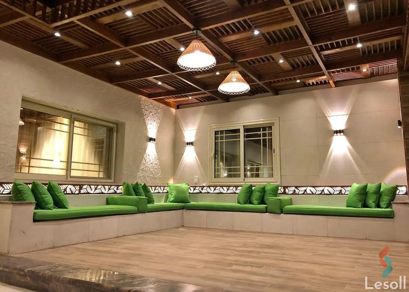 Apartment for sale with an data.area 235.5 meters and 4 data.rooms in Cheikh Zayed Giza - Image 2