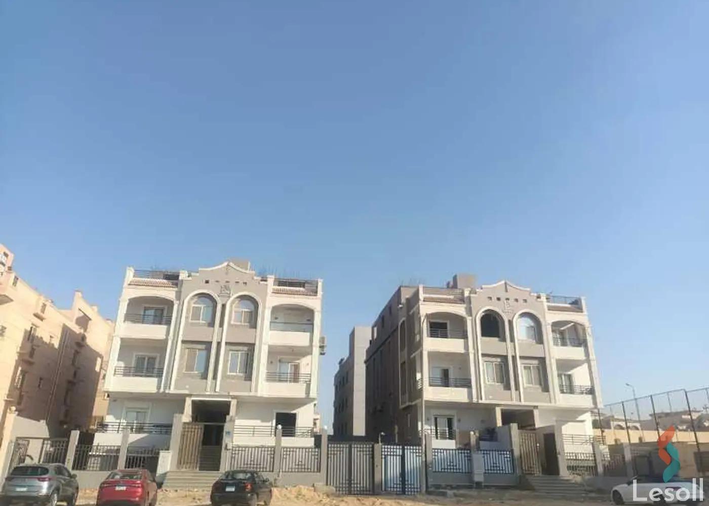 شقة للبيع بمساحة 190 متر و 3 غرف في الشيخ زايد الجيزة - صورة 3