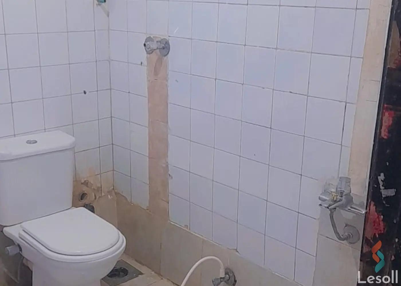 شقة للبيع بمساحة 95 متر و غرفتان في مدينة الشروق القاهرة - كل الصور