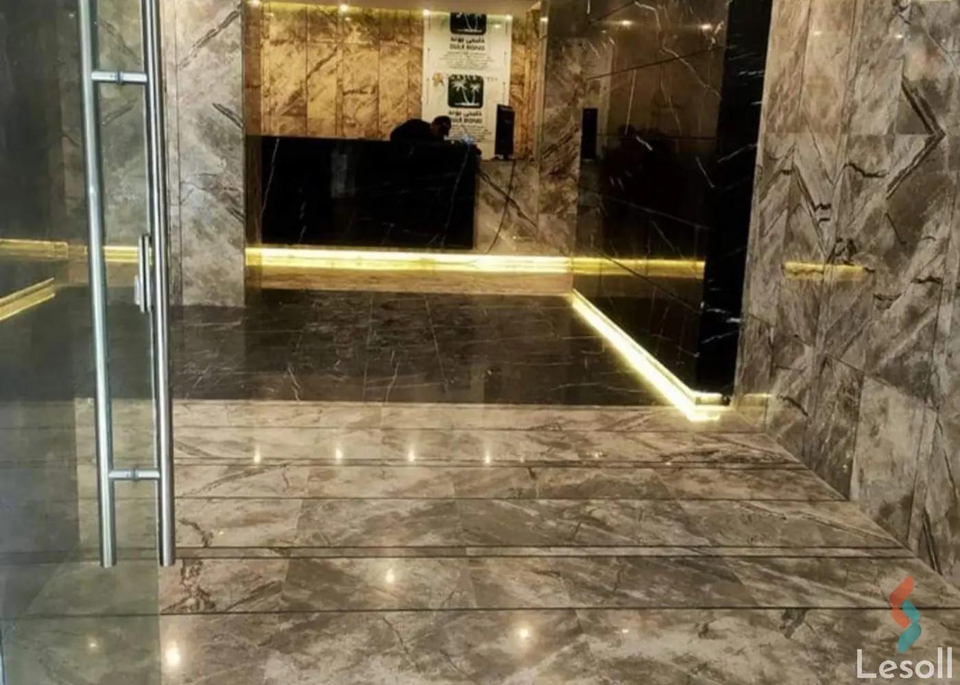 شقة للبيع بمساحة 150 متر و 3 غرف في جليم الاسكندرية - صورة 2