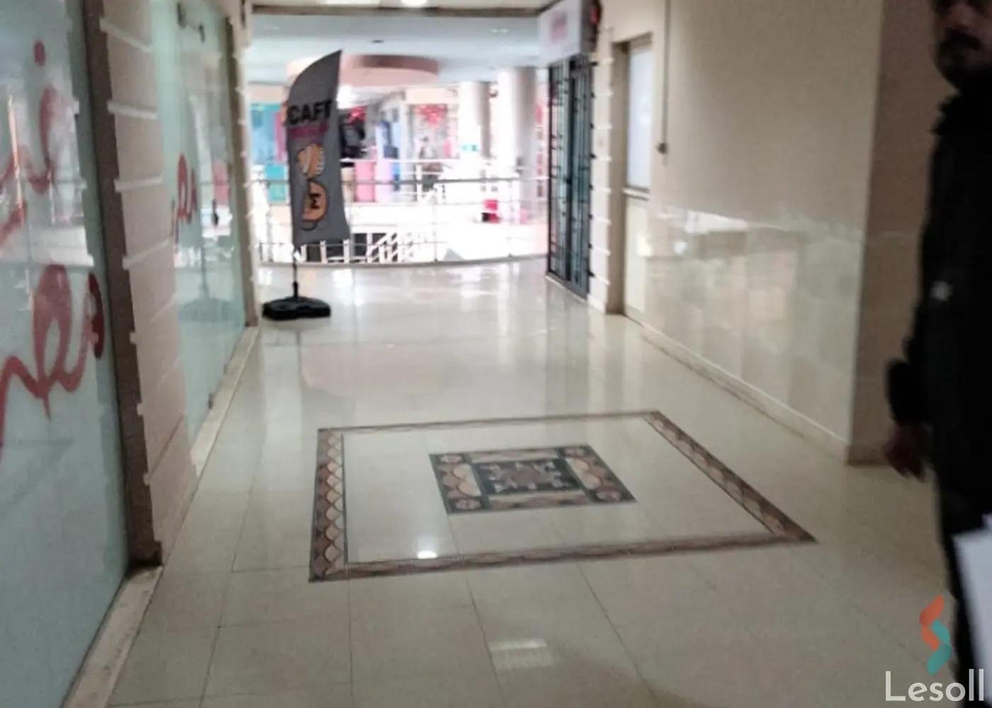 محل للبيع بمساحة 110 متر في الجيزة - صورة 2