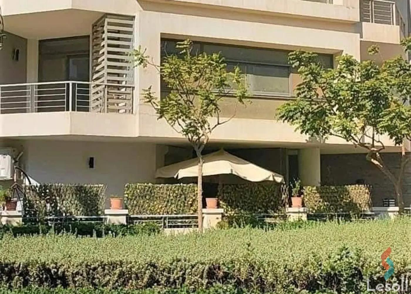 شقة بحديقة للبيع بمساحة 165 متر و 3 غرف في التجمع الاول القاهرة