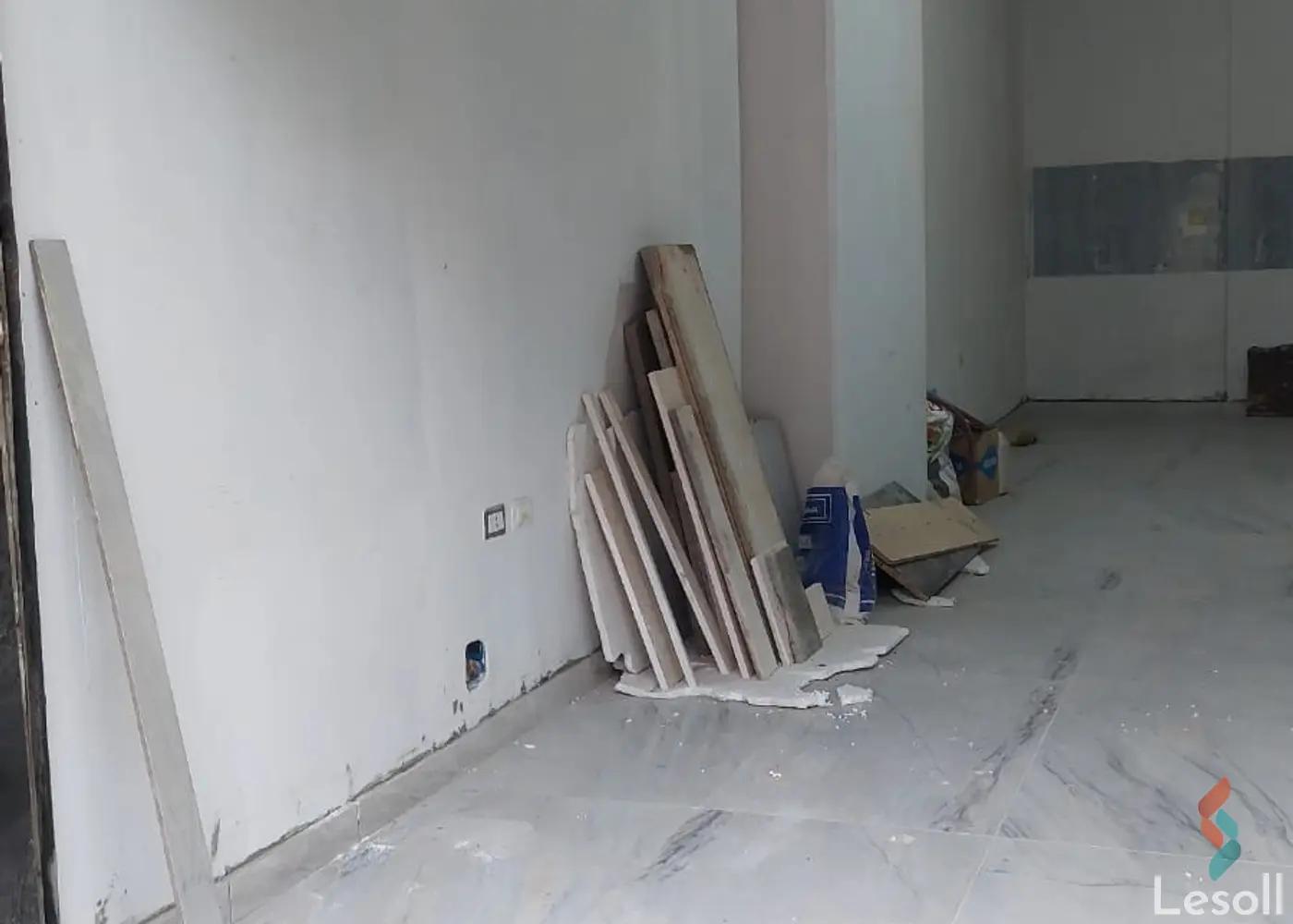 Retail for yearly rent with an data.area of 40 meters in Al Mandara Alexandria