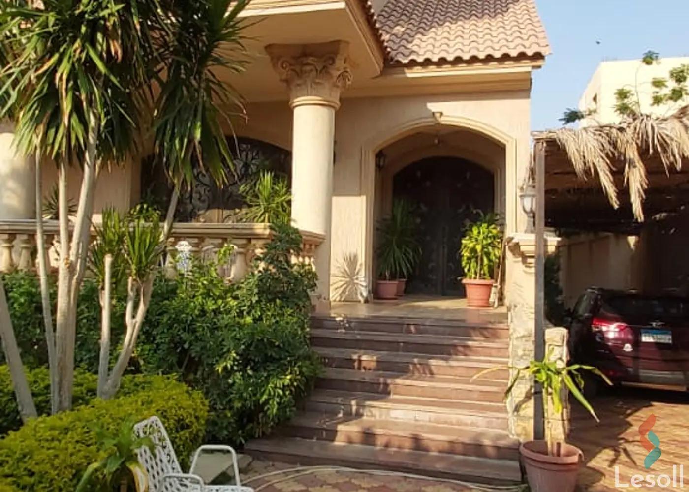 Villa for sale with an data.area 648 meters and 13 data.rooms in Shorouk Cairo