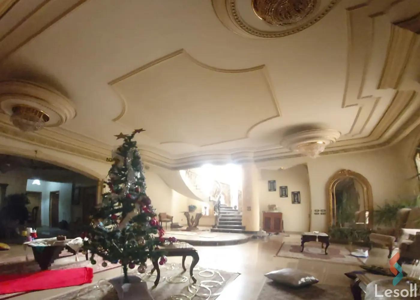 Villa for sale with an data.area 648 meters and 13 data.rooms in Shorouk Cairo