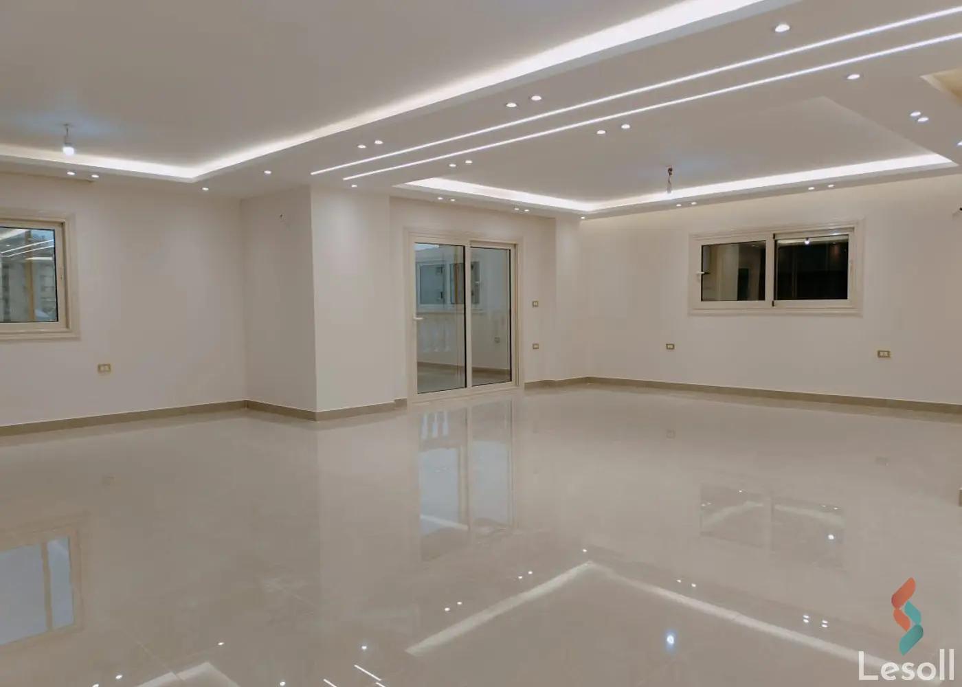 Apartment for sale with an data.area 280 meters and 3 data.rooms in Nasr City Cairo - Image 2