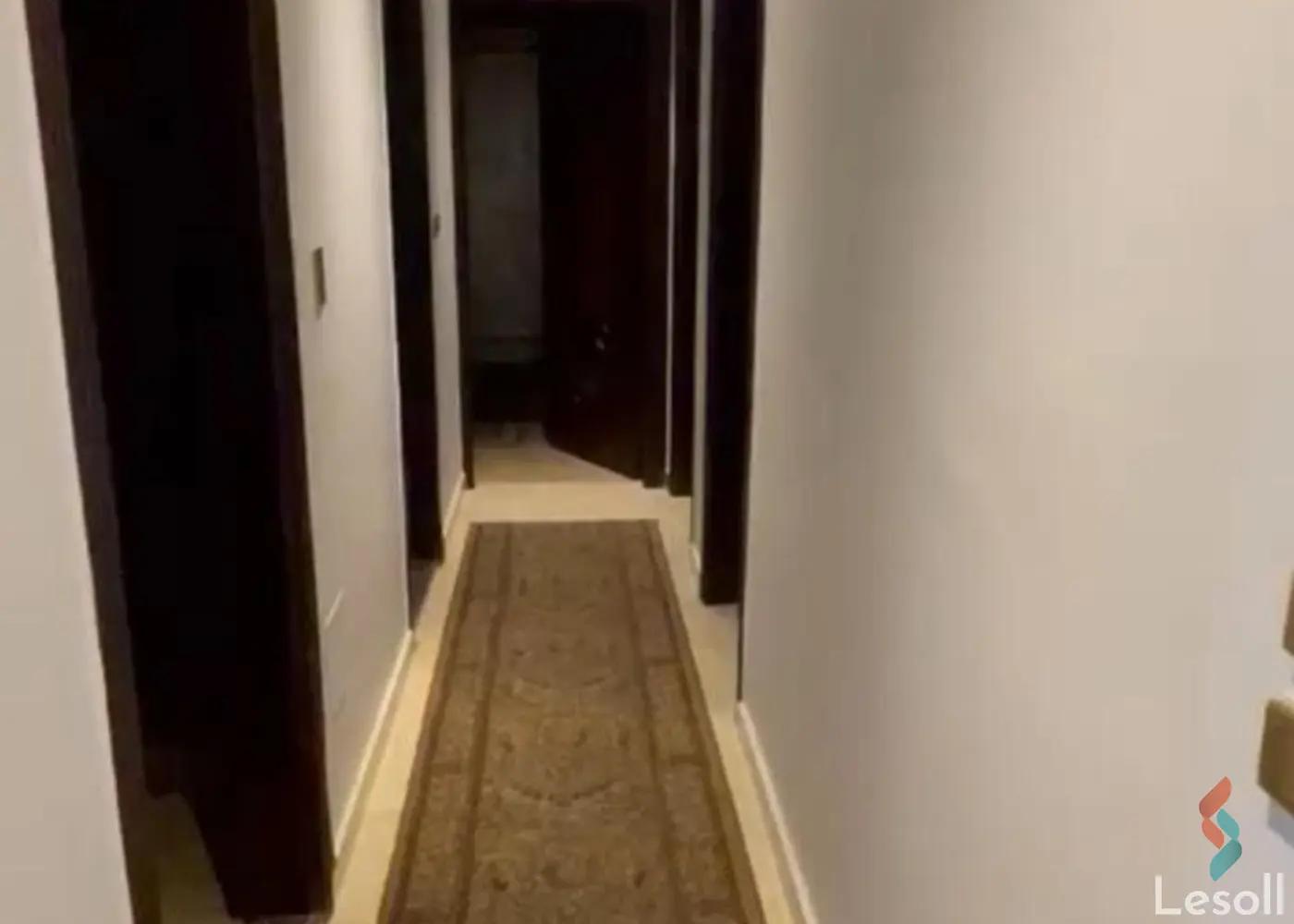 Apartment for sale with an data.area 185 meters and 3 data.rooms in Heliopolis Cairo