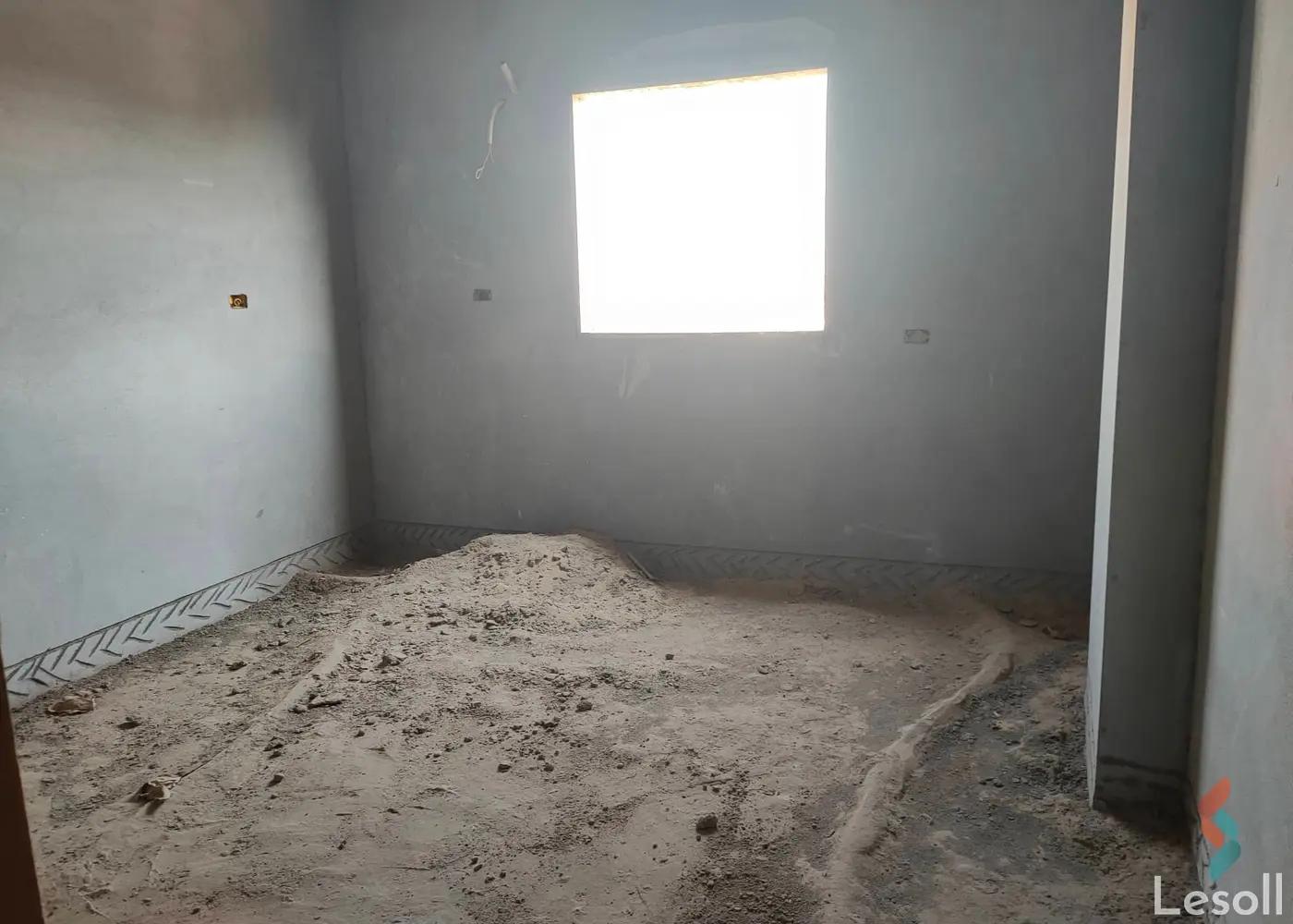 شقة للبيع بمساحة 160 متر و 3 غرف في التجمع الخامس القاهرة - صورة 3