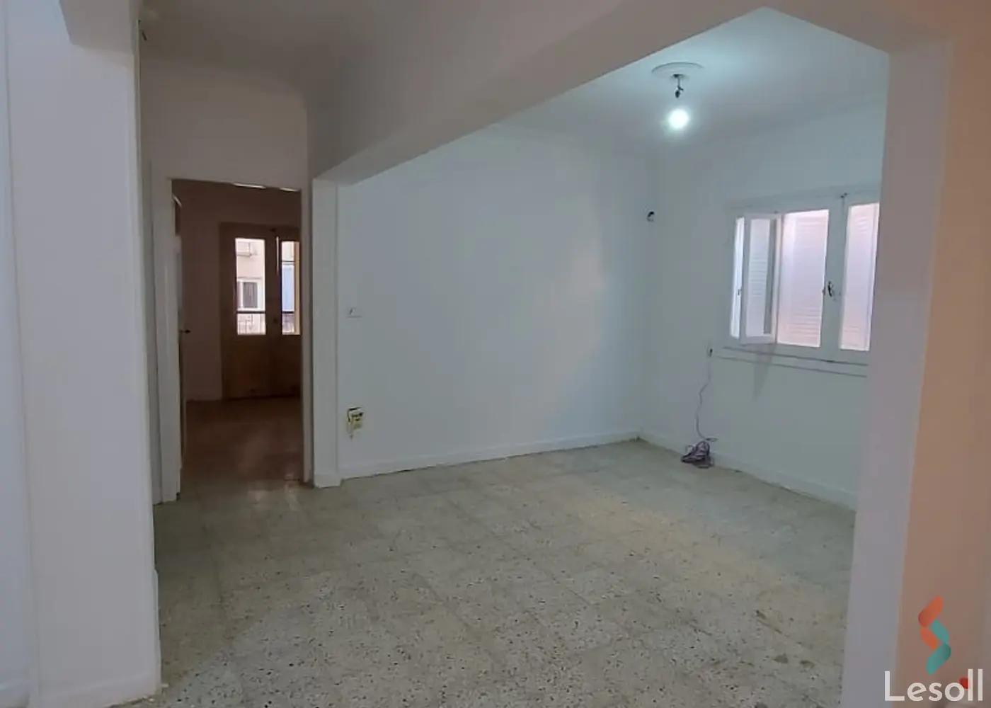 Apartment for yearly rent with an data.area 180 meters and 3 rooms in Nasr City Cairo - Image 2