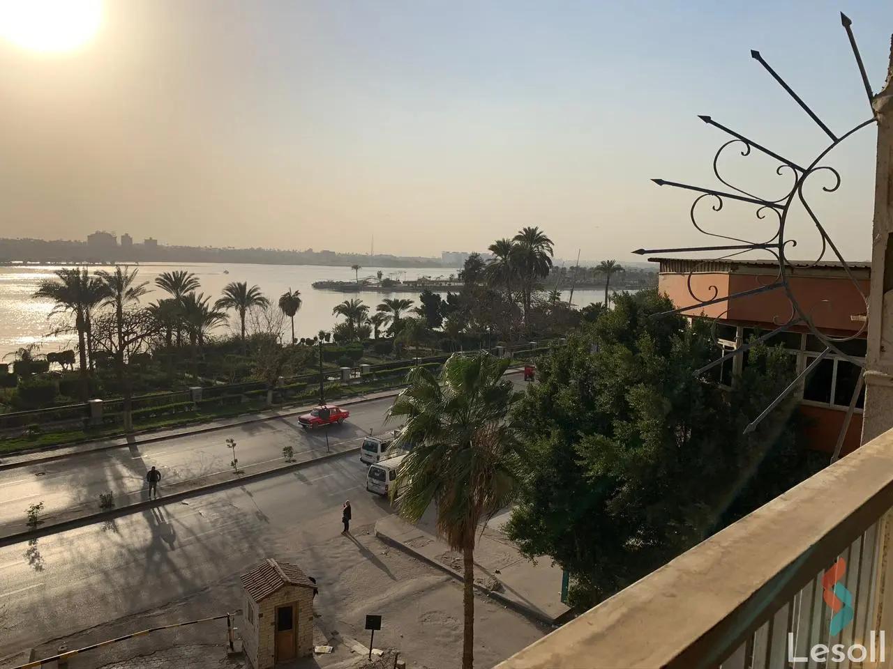 Apartment for sale with an data.area 350 meters and 3 data.rooms in Maadi Cairo