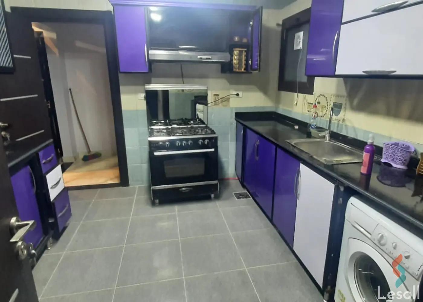 Apartment for daily rent with an data.area 200 meters and 3 rooms in Mohandessin Giza - All Images