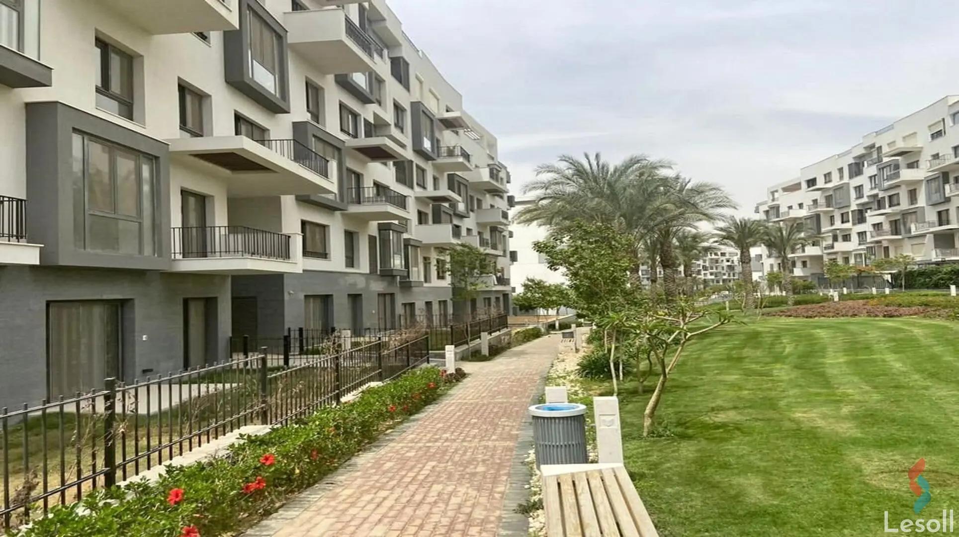 شقة للبيع بمساحة 125 متر و غرفتان في مدينة الشروق القاهرة - صورة 2