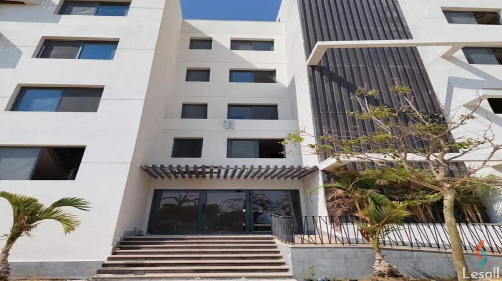 بنتهاوس للبيع بمساحة 238 متر و 4 غرف في مدينة الشروق القاهرة