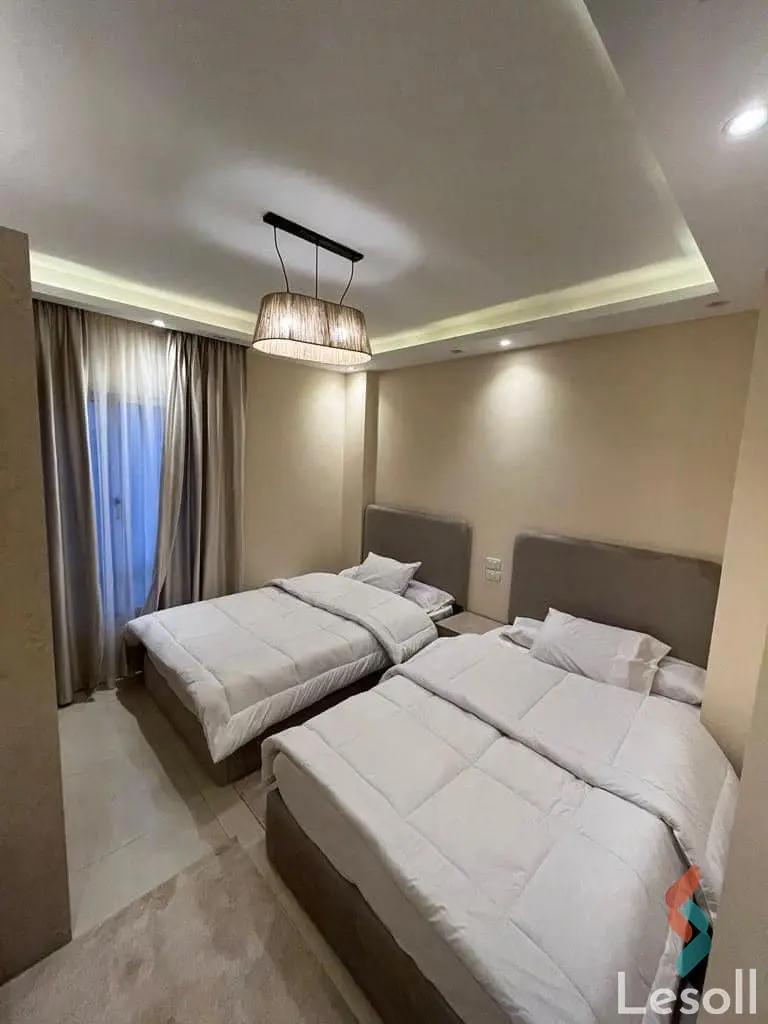 Apartment for daily rent with an data.area 210 meters and 3 rooms in Mohandessin Giza - Image 4