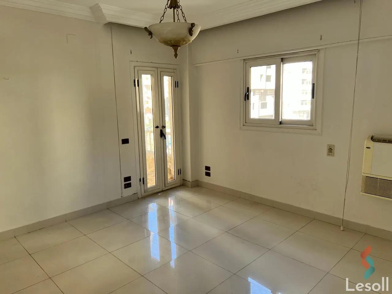 Apartment for sale with an data.area 130 meters and 3 data.rooms in Nasr City Cairo - Image 2