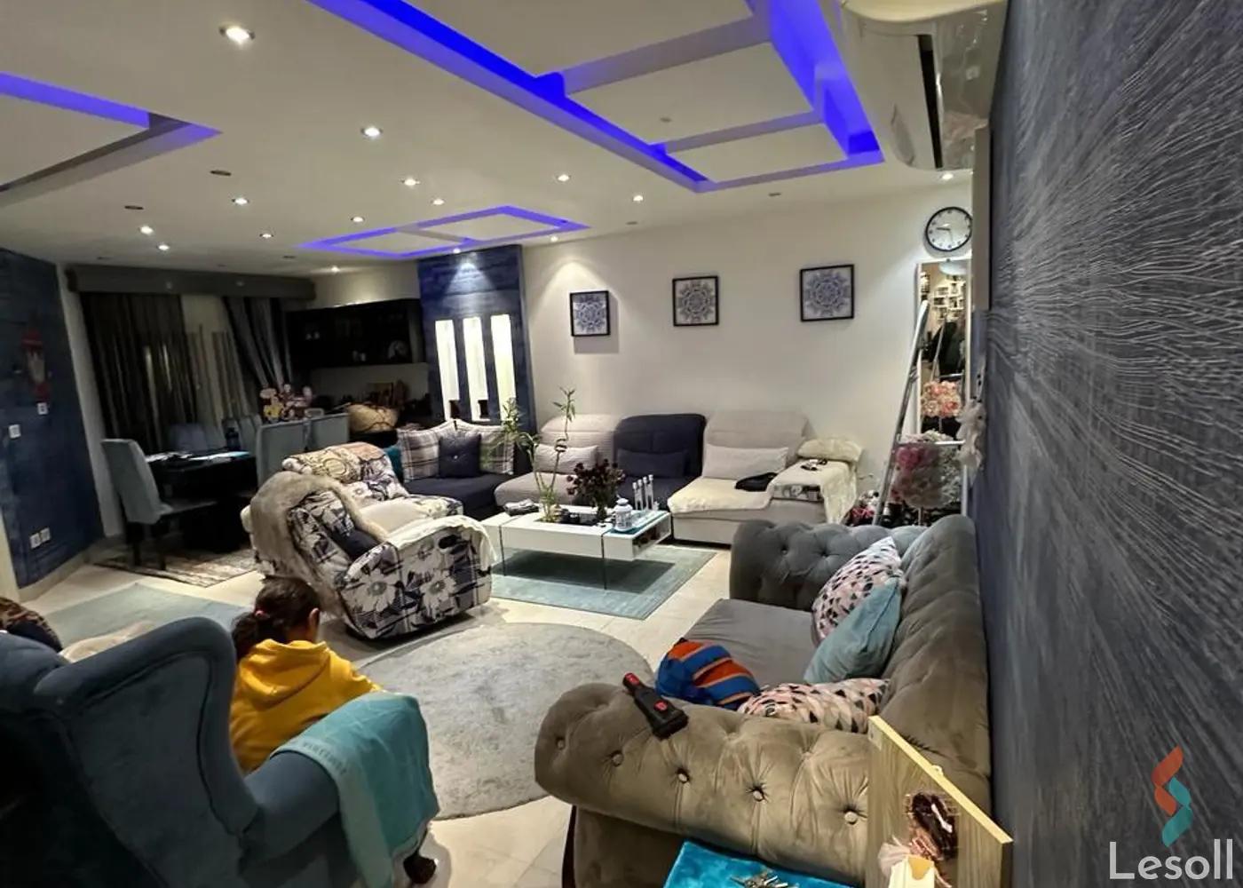 Apartment for sale with an data.area 185 meters and 3 data.rooms in Nasr City Cairo - Image 4