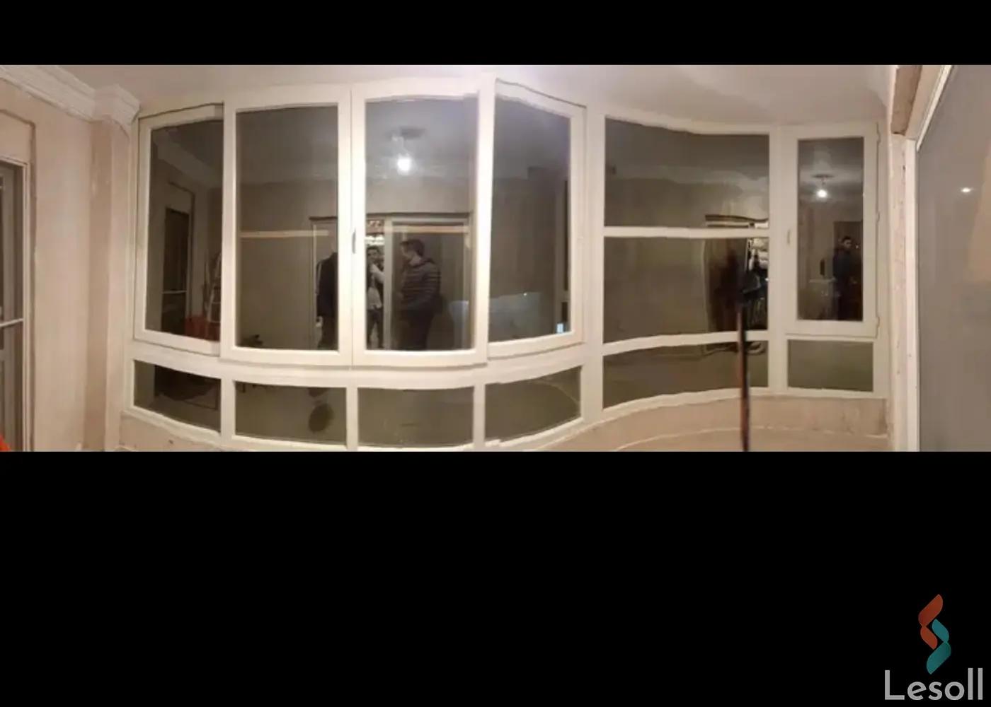 شقة للبيع بمساحة 170 متر و 4 غرف في السادس من أكتوبر الجيزة - صورة 3