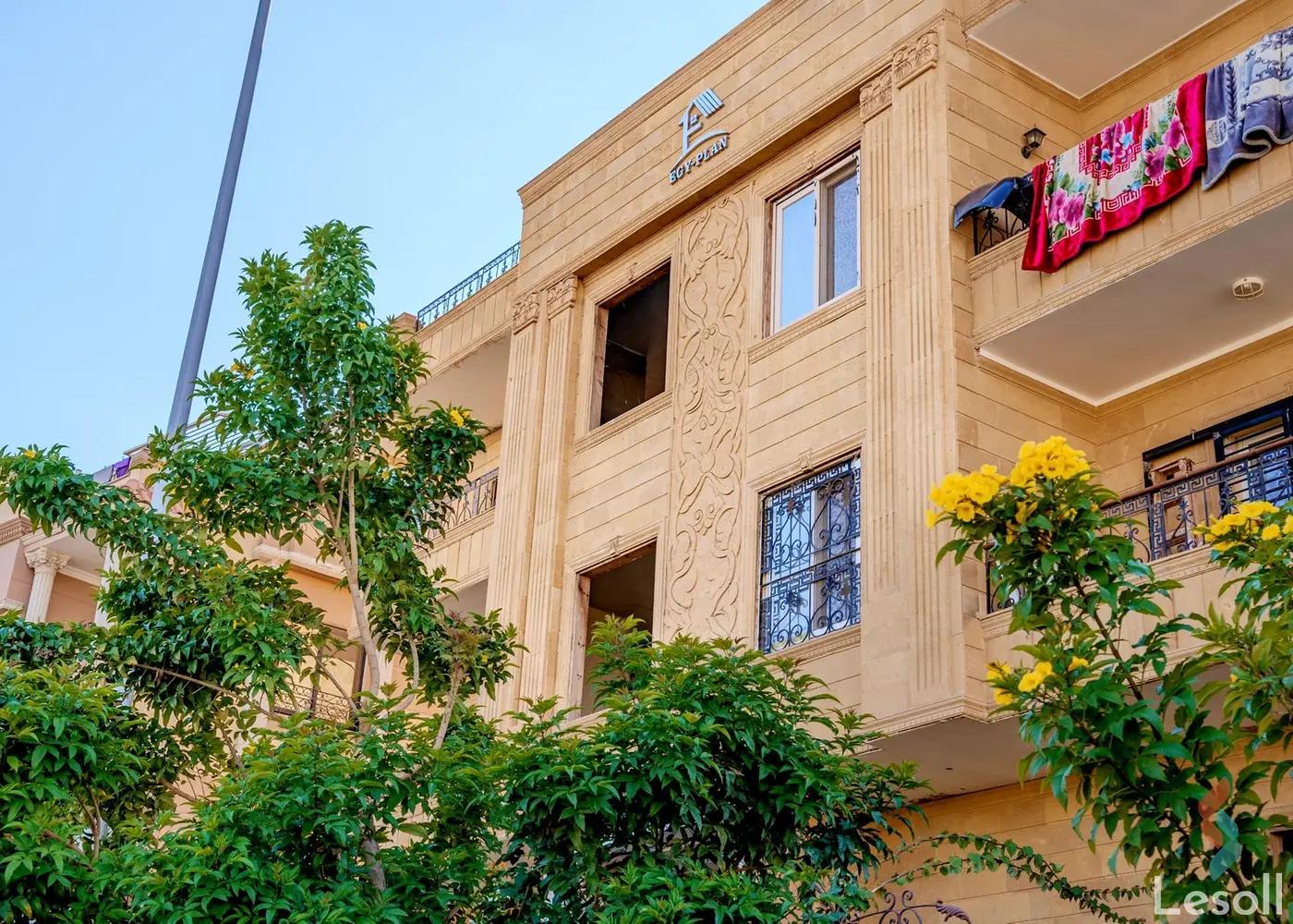 Apartment for sale with an data.area 175 meters and 3 data.rooms in Cheikh Zayed Giza - Image 4