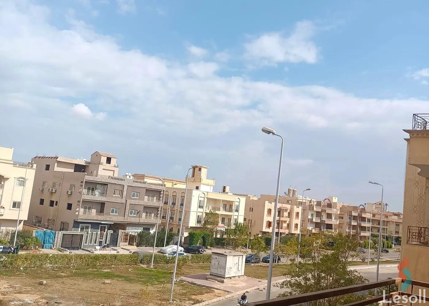 Apartment with garden for sale with an data.area 210 meters and 3 data.rooms in Cheikh Zayed Giza - All Images