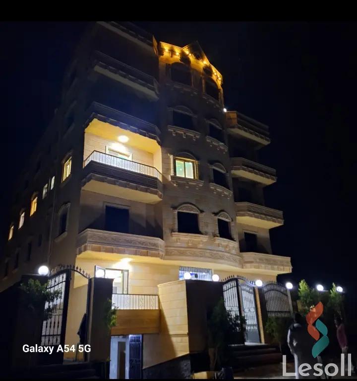 Building for sale with an data.area 450 meters and 24 data.rooms in Sixth of October Giza - Image 2