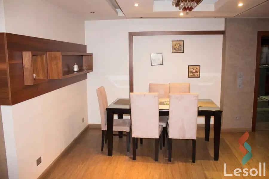 Apartment for monthly rent with an data.area 200 meters and 3 rooms in Nasr City Cairo - Image 3