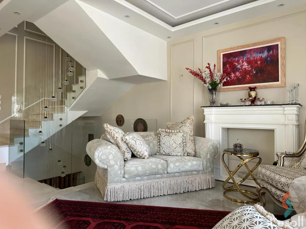 Villa for sale with an data.area 327 meters and 4 data.rooms in October 6 Giza - Image 3