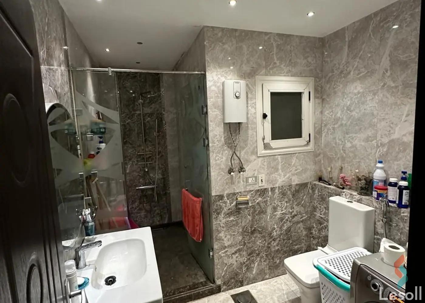 Apartment for sale with an data.area 185 meters and 3 data.rooms in Nasr City Cairo - All Images