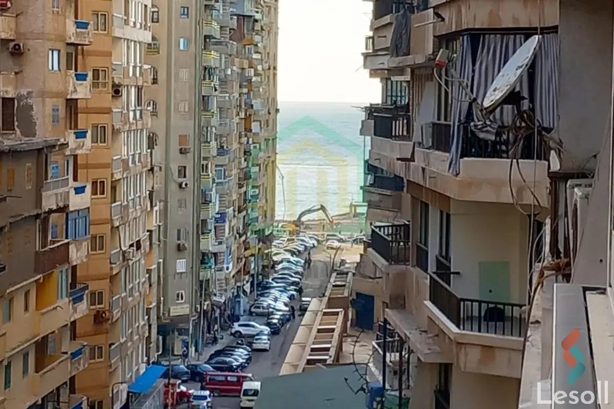 شقة للبيع بمساحة 142 متر و غرفتان في المنتزه الاسكندرية - صورة 2