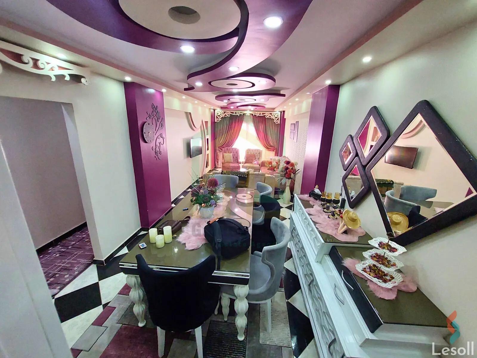 شقة للبيع بمساحة 140 متر و 3 غرف في سيدى بشر الاسكندرية شقة للبيع بمساحة 140 متر و 3 غرف في سيدى بشر الاسكندرية