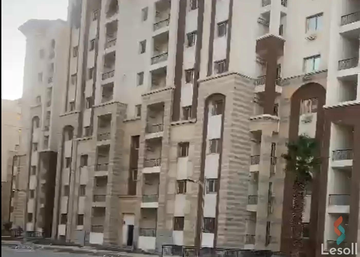 Apartment for sale with an data.area 140 meters and 5 data.rooms in Capital New Cairo