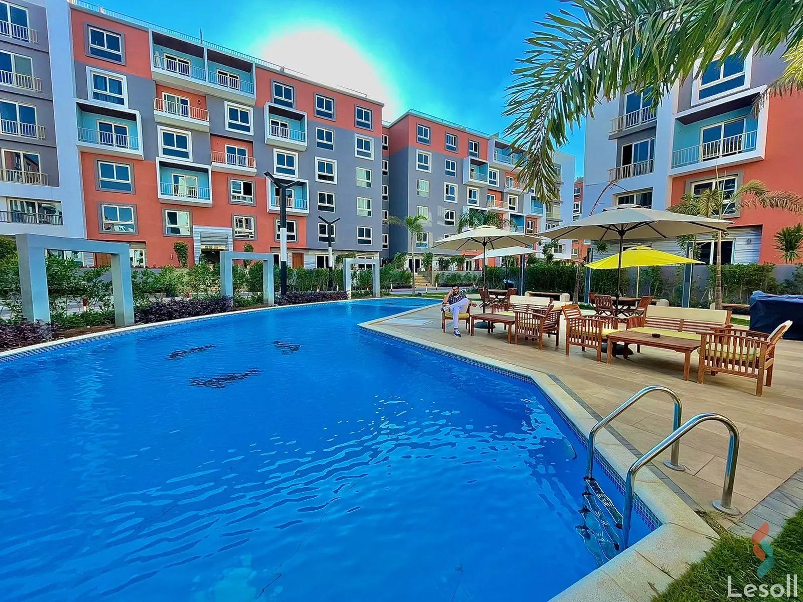 دوبلكس للبيع بمساحة 262 متر و 6 غرف في التجمع الخامس القاهرة - صورة 3