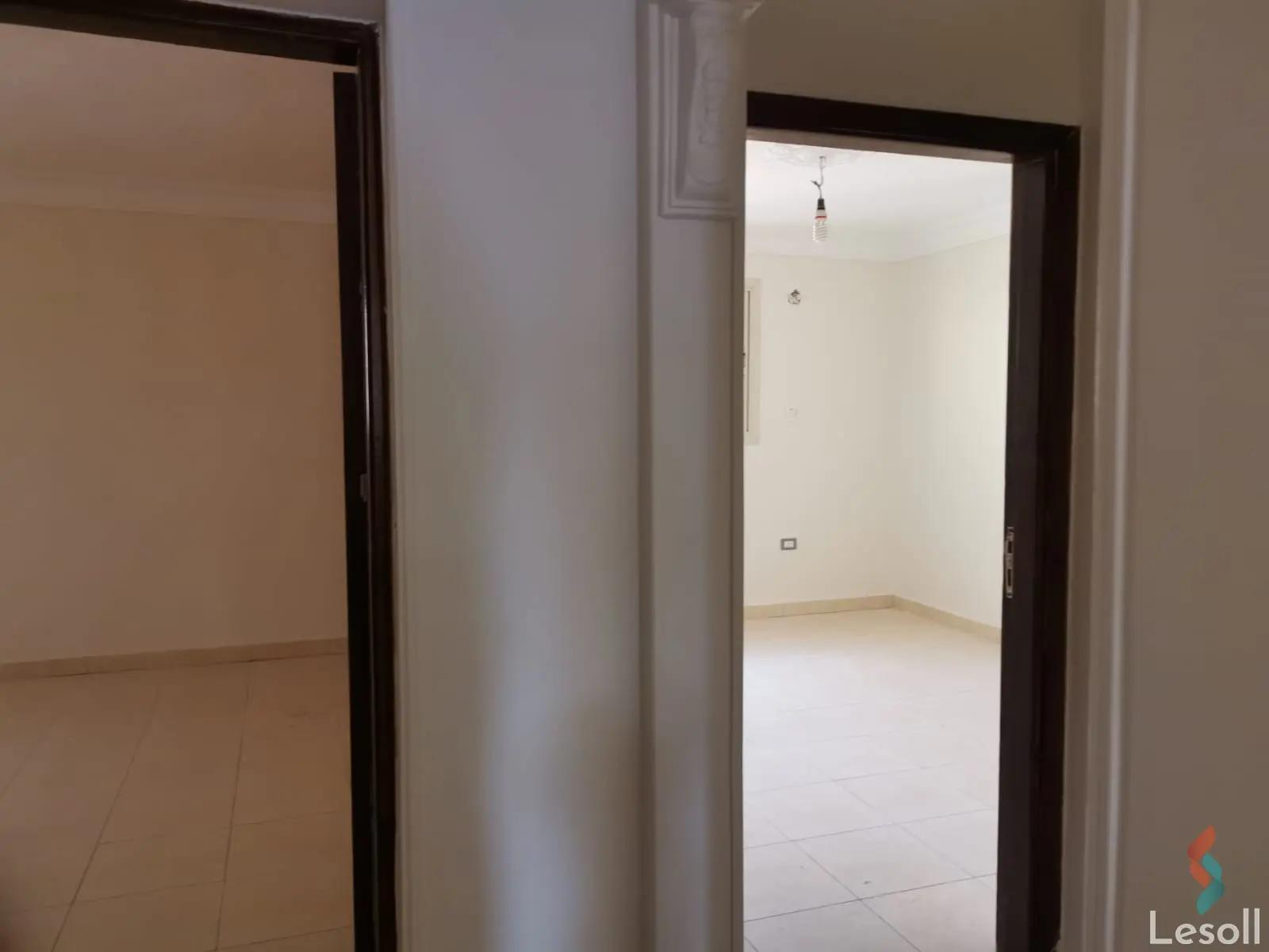 شقة للبيع بمساحة 160 متر و 4 غرف في التجمع الاول القاهرة - صورة 3