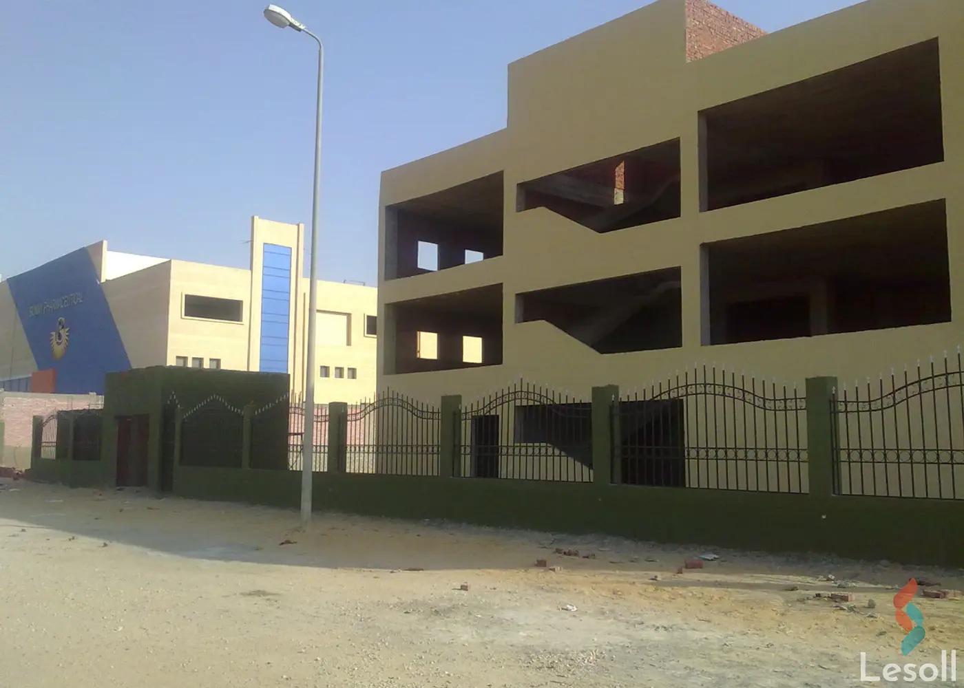 مصنع للبيع بمساحة 4800 متر في القاهرة - كل الصور