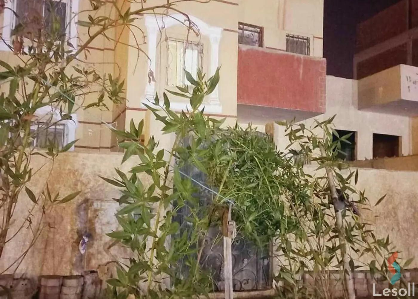 Apartment for sale with an data.area 155 meters and 4 data.rooms in Hadayek October Giza