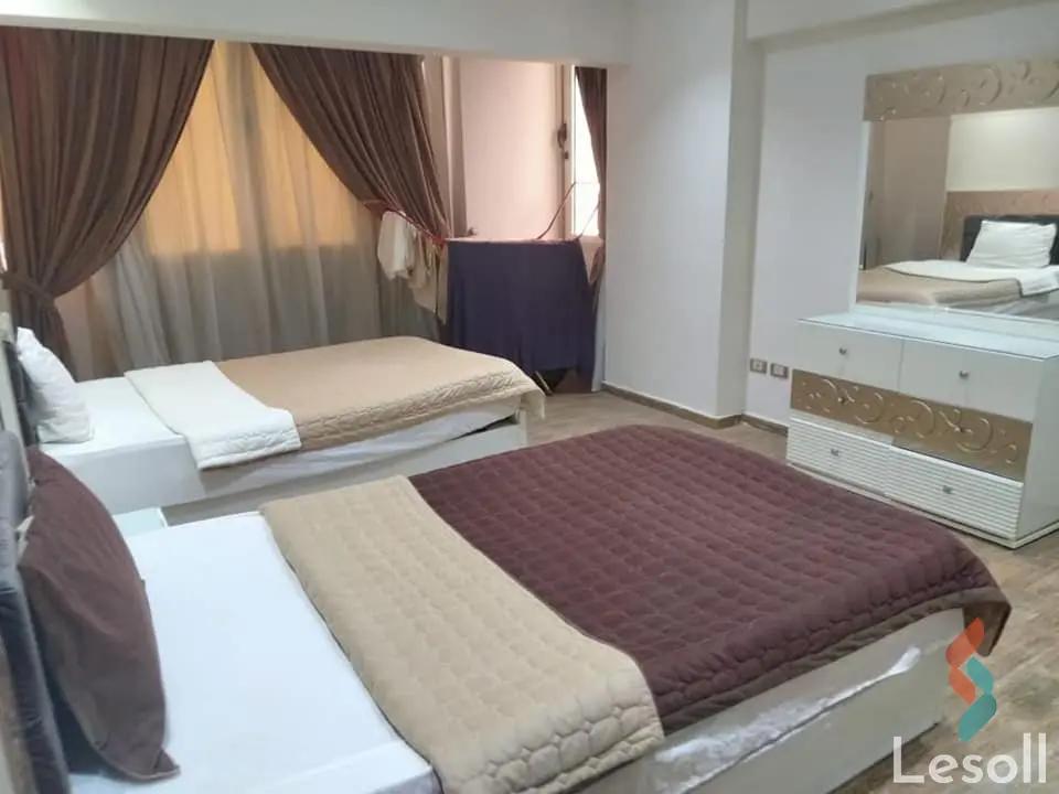 Apartment for daily rent with an data.area 300 meters and 3 rooms in Mohandessin Giza - Image 2