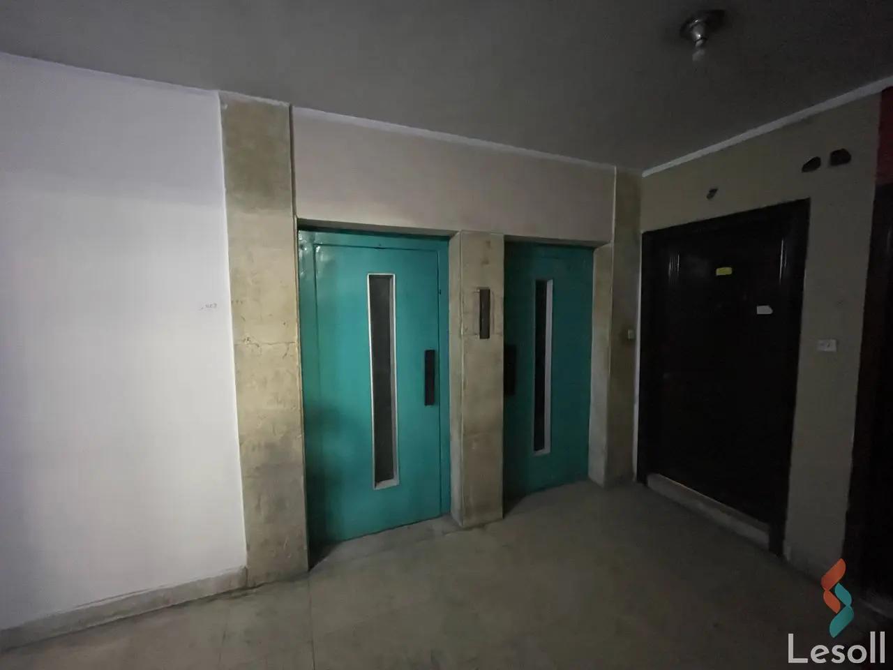 شقة للبيع بمساحة 225 متر و 3 غرف في مصر الجديدة القاهرة - صورة 2