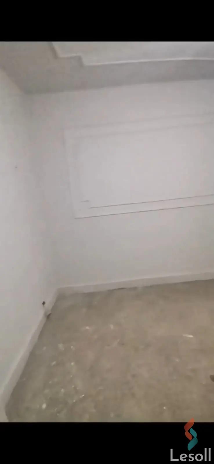 Apartment for sale with an data.area 88 meters and 2 room in Moharam Bek Alexandria