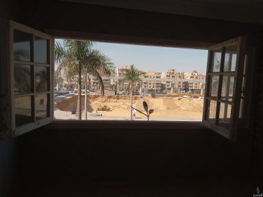 Clinic for monthly rent with an data.area of 80 meters in October 6 Giza